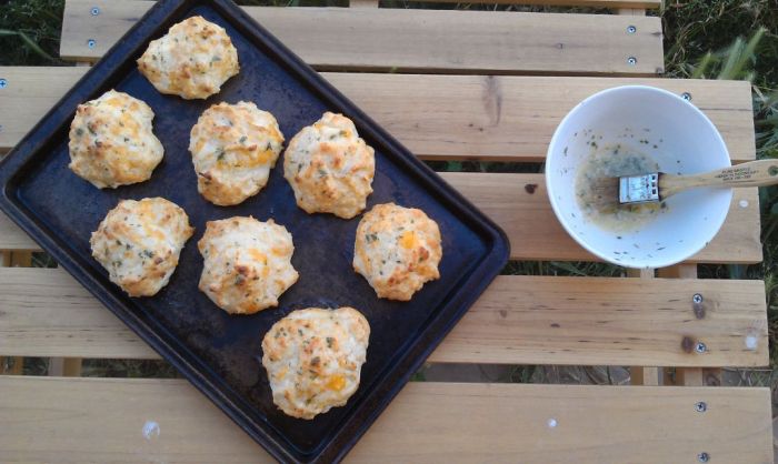 Cheddar-Bay-Biscuits-1