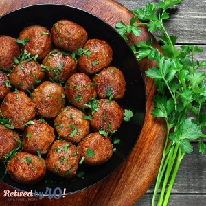 Slow Cooker Sweet Buffalo Meatballs are s sweet and spicy crockpot meatball recipe that takes about 3 minutes to throw together - and is a guaranteed crowd-pleaser!